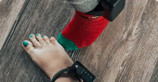 Kentucky couple fit with ankle monitors, placed on house arrest, for refusing to sign quarantine documents