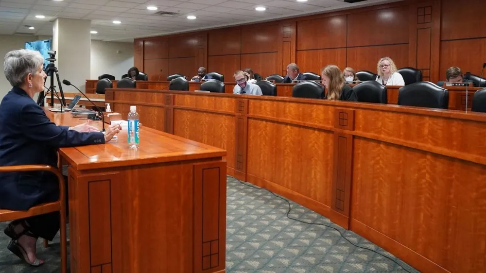 Healthcare Workers Pack Hearing to Support Bill to Ban Vaccine Mandates in Michigan
