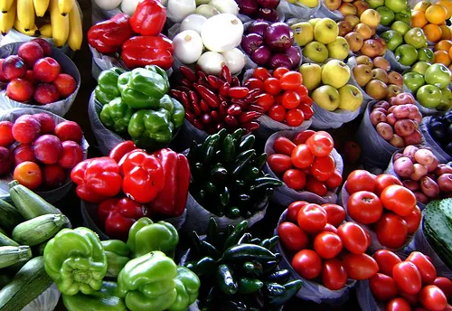 Raw Organic Fruits And Vegetables Can Cure Cancer, So Why Don’t Oncologists Tell Their Patients?