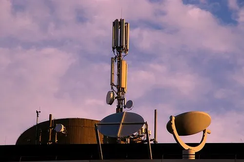 13 Tips To Protect Yourself From Cell Phone Radiation