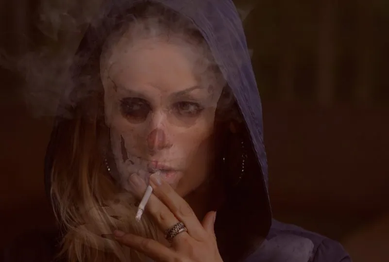 Study: Heavy Drinkers and Smokers Show Visible Signs of Aging