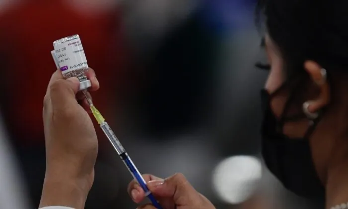 Study: COVID-19 Vaccines Induce Lower Antibodies Against Omicron Variant