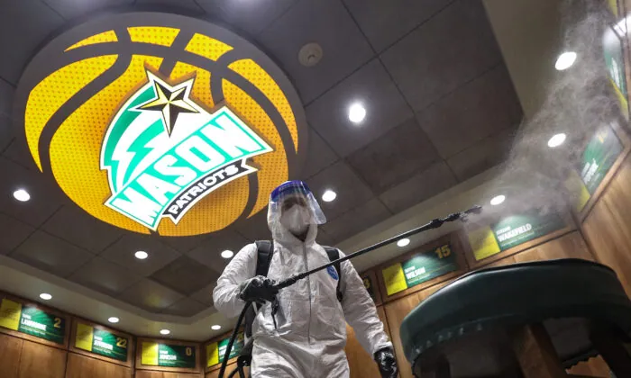 Civil Rights Group Challenges 'Flawed' Vaccine Mandate at George Mason University