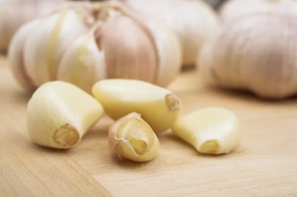 Garlic Is A Major Disease Fighter of Cancer, Heart Disease