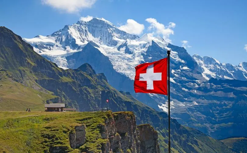 Switzerland to Hold Referendum to Strip Government of Power to Impose Lockdowns
