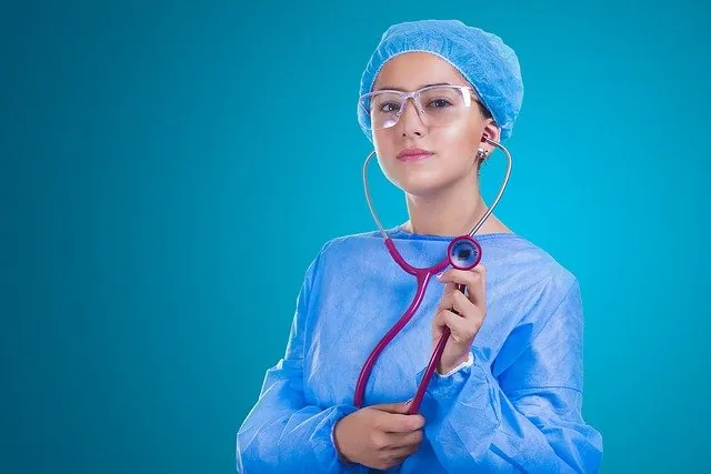 VIDEO: How Much Nutrition Knowledge Does the Average Doctor Have?