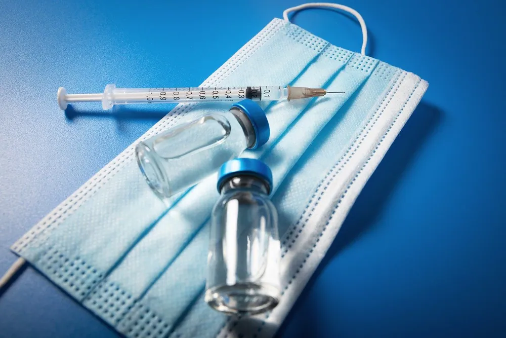 Shocking: Increases in COVID-19 are Unrelated to Levels of Vaccination Across 68 Countries and 2947 Counties in the US