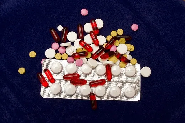 Physicians Find Americans Taking Too Much Medication