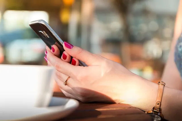 Link Between Cell Phone Use and Tumor Found By Italian Court