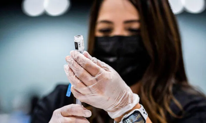 WHO: ‘No Evidence’ Boosting Entire Population Offers Greater Protection to Healthy Individuals