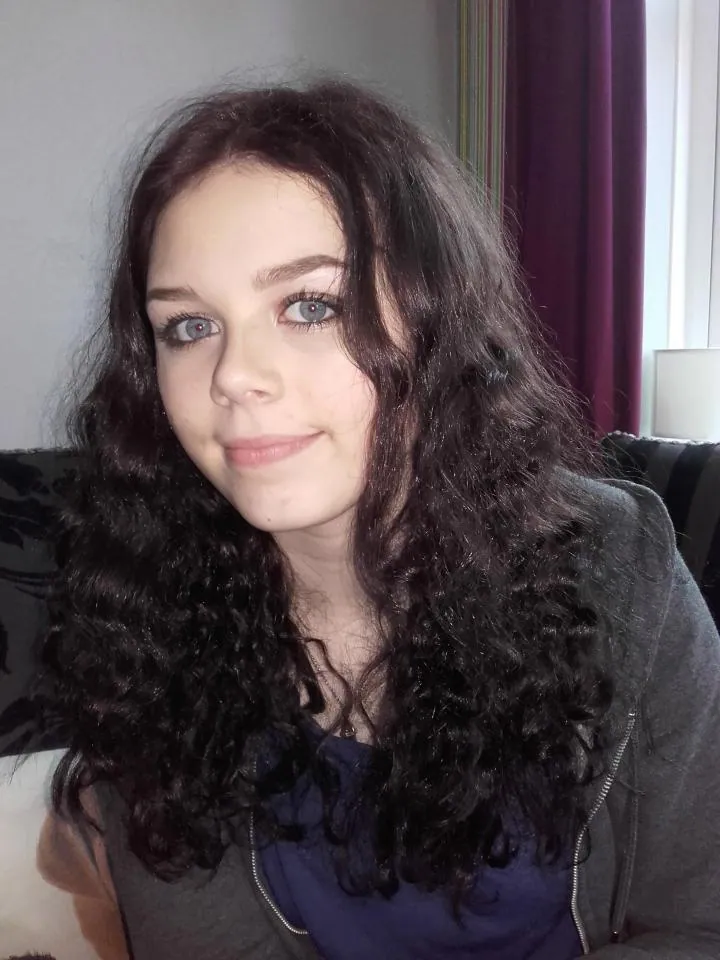 Toxic Shock: 14 Year Old Girl Fighting For Life After Tampon Triggered Deadly Sepsis