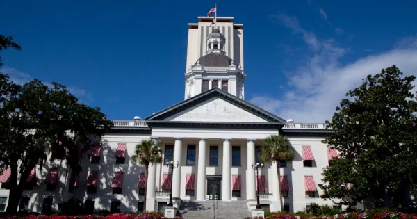Florida Surgeon General Breaks With CDC, Recommends Against COVID Shots for Healthy Kids