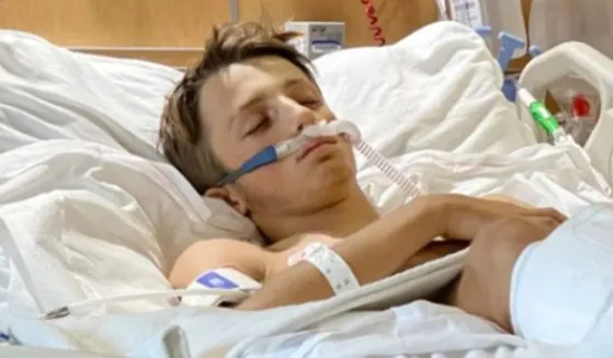 18-Year-Old Tennis Player Suffers 'Sudden Cardiac Arrest' – Teammate and Coach Rush to Save His Life